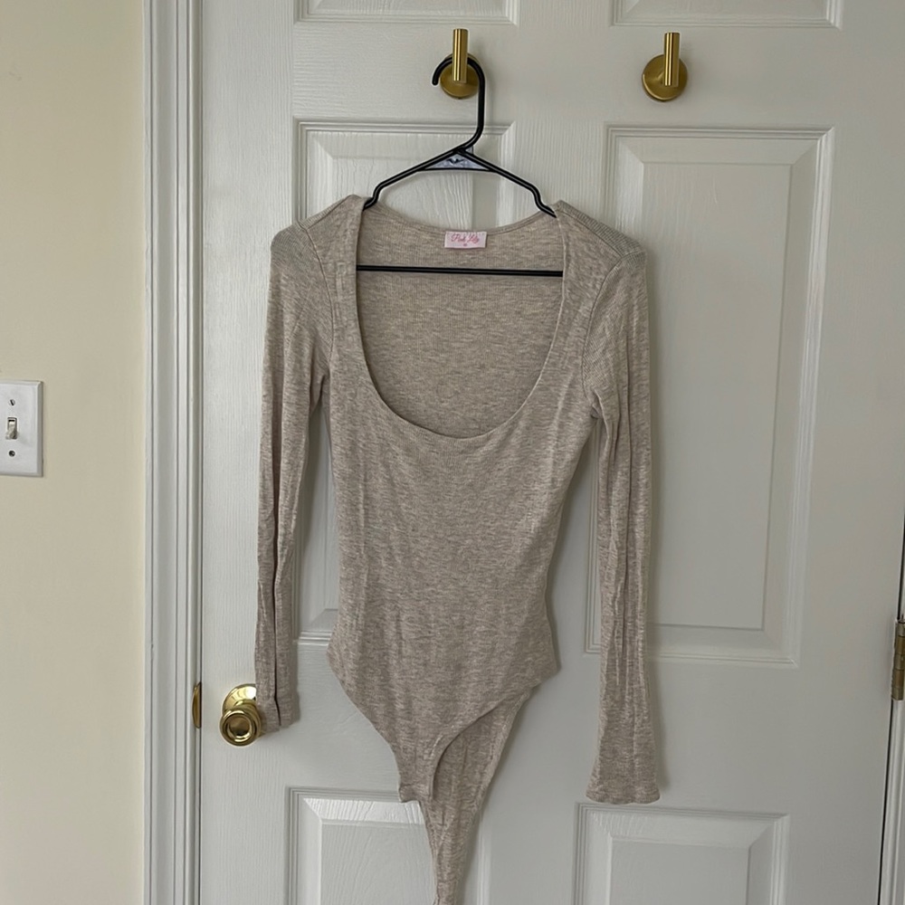 Size M Pink Lily Bodysuit